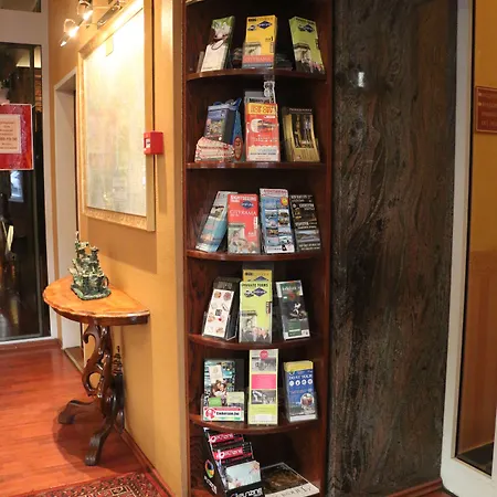 Appart hôtel Charles 3*