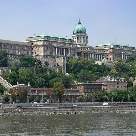 شقة فندقية Charles 3*