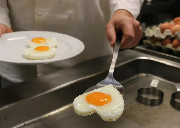 מלון דירות Charles 3*